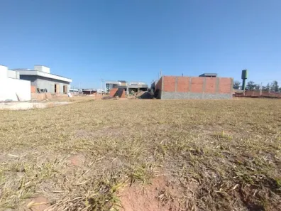 Lote/Terreno à venda, 200m² no Morro Vermelho, Mogi Mirim