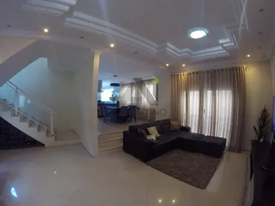 Sobrado com 4 Quartos à venda, 350m² no Vila Vitória, Mogi das Cruzes