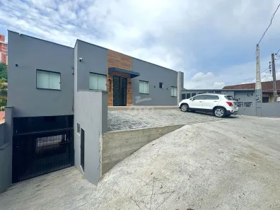 Apartamento com 1 Quarto para alugar, 30m² no Água Verde, Blumenau