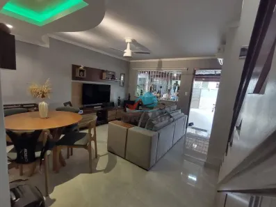 Casa com 2 Quartos à venda, 90m² no Jardim Mariléa, Rio das Ostras