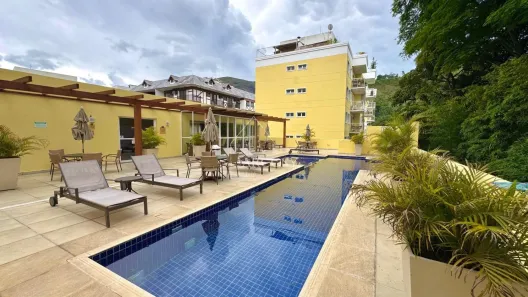 Apartamento com 2 Quartos à venda, 71m² no Itaipava, Petrópolis