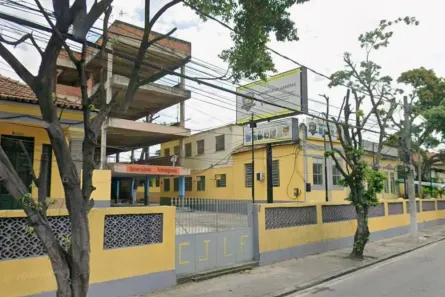 Prédio Comercial à venda, 400m² no Quintino Bocaiúva, Rio de Janeiro