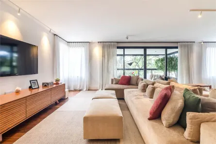Apartamento com 4 Quartos à venda, 262m² no Vila Madalena, São Paulo