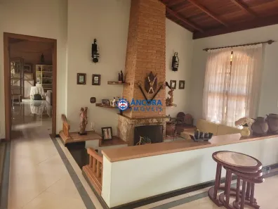 Fazenda/Sítio com 4 Quartos à venda, 420m² no Recanto Amapola, Bragança Paulista