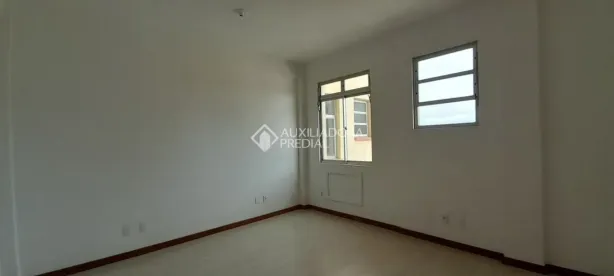 Sala Comercial para alugar, 34m² no Centro, Florianópolis