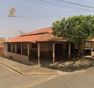 Ponto Comercial à venda, 210m² no Centro, Monções
