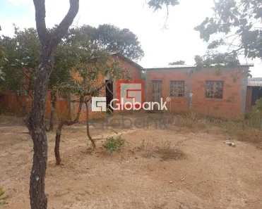 Fazenda/Sítio com 3 Quartos à venda, 1280m² no Área Rural de Montes Claros, Montes Claros