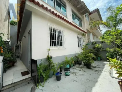Casa com 3 Quartos à venda, 146m² no Pechincha, Rio de Janeiro