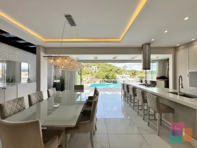 Casa de Condomínio com 5 Quartos à venda, 389m² no Glória, Joinville