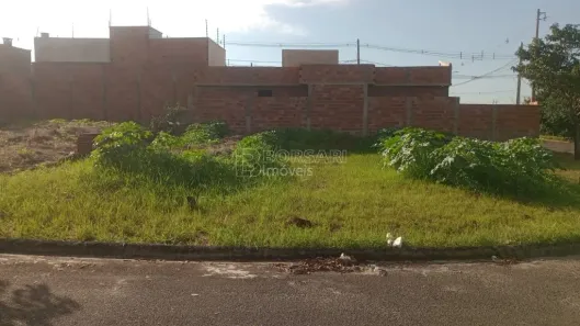 Lote/Terreno à venda, 214m² no Jardim Boa Vista II, Araraquara