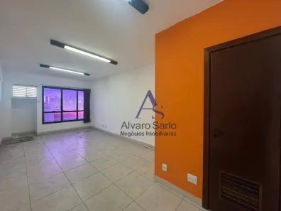 Sala Comercial à venda, 26m² no Enseada do Suá, Vitória