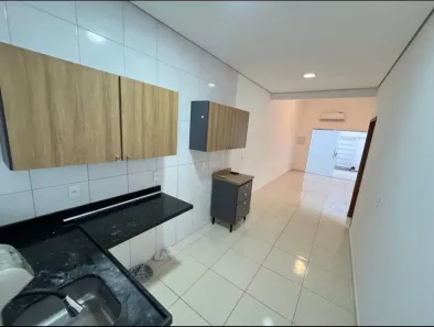 Casa de Condomínio com 2 Quartos para venda ou aluguel, 60m² no Cidade Nova, Manaus