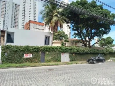 Casa com 7 Quartos à venda, 900m² no Casa Forte, Recife