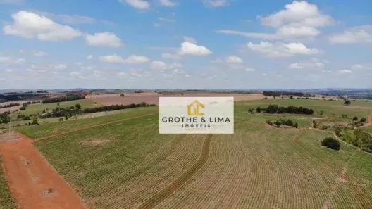 Fazenda/Sítio com 4 Quartos à venda, 2000m² no Centro, Tatuí