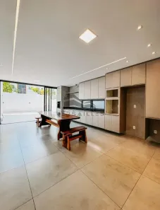Casa de Condomínio com 3 Quartos à venda, 200m² no Lagoa, Porto Velho