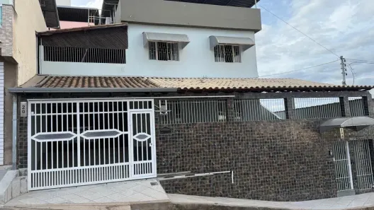 Casa com 4 Quartos à venda, 246m² no Iguaçu, Ipatinga