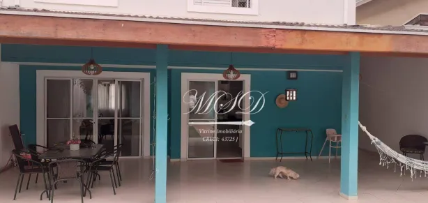 Casa de Condomínio com 4 Quartos à venda, 130m² no Loteamento Villa Branca, Jacareí