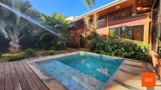 Casa com 3 Quartos para alugar, 285m² no Mirante da Mata, Nova Lima