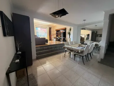 Sobrado com 3 Quartos à venda, 300m² no Parque Residencial Oratorio, São Paulo