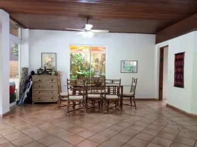Casa com 5 Quartos para alugar, 280m² no Riviera, Bertioga