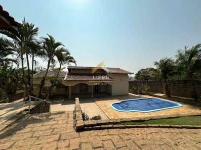Fazenda/Sítio com 3 Quartos para alugar, 314m² no Colinas de Indaiatuba II, Indaiatuba