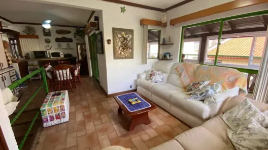 Apartamento com 4 Quartos para alugar, 150m² no Canasvieiras, Florianópolis
