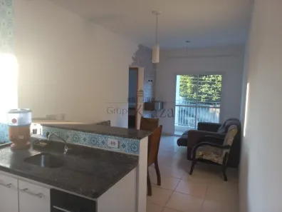 Apartamento com 2 Quartos para alugar, 60m² no Jardim Jacinto, Jacareí