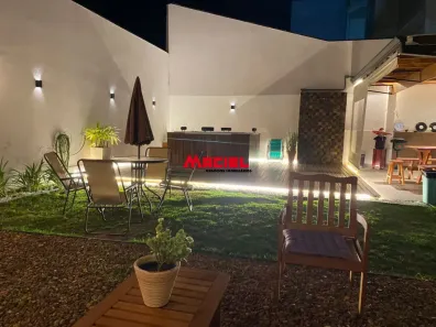 Casa de Condomínio com 5 Quartos à venda, 215m² no Urbanova, São José dos Campos