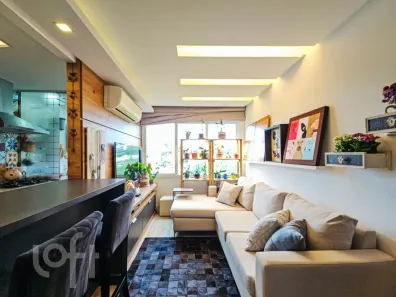 Apartamento com 2 Quartos à venda, 63m² no Camaquã, Porto Alegre