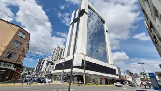 Sala Comercial à venda, 38m² no América, Joinville