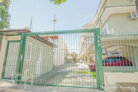 Casa de Condomínio com 4 Quartos à venda, 304m² no Vila Assunção, Porto Alegre