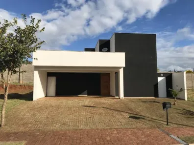 Casa de Condomínio com 3 Quartos à venda, 204m² no Jardim Botânico, Uberlândia