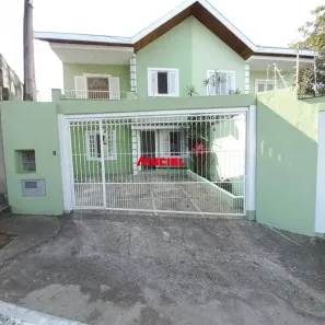 Sobrado com 3 Quartos à venda, 157m² no Jardim Rodolfo, São José dos Campos