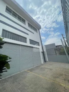 Prédio Comercial à venda, 300m² no Imirim, São Paulo