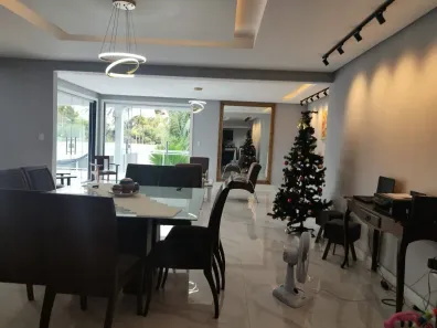 Casa com 4 Quartos para alugar, 650m² no Olho D'Água, São Luís