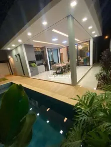 Casa de Condomínio com 3 Quartos à venda, 205m² no Jardim Botânico, Uberlândia
