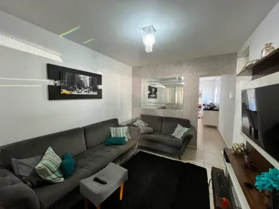 Casa com 2 Quartos para alugar, 130m² no Piracangaguá, Taubaté
