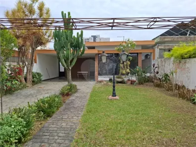 Casa com 4 Quartos à venda, 200m² no Vila Santa Helena, Mogi das Cruzes