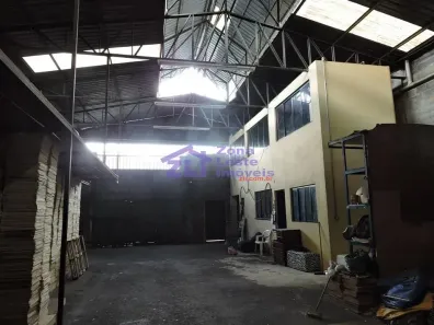 Galpão/Depósito/Armazém à venda, 441m² no Capão do Embira, São Paulo
