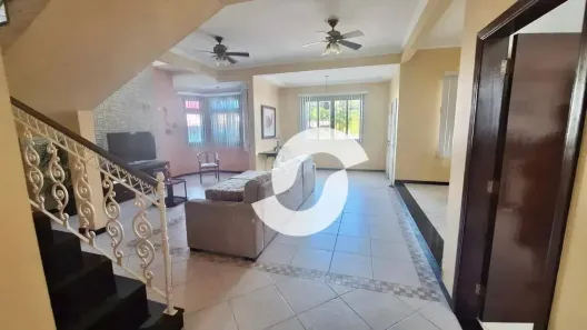 Casa de Condomínio com 3 Quartos à venda, 242m² no Ponta Grossa, Maricá