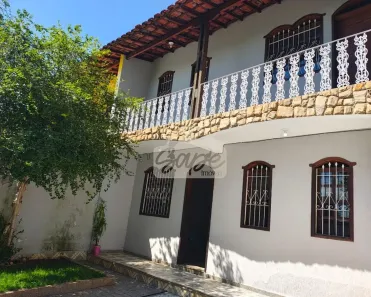 Casa com 4 Quartos à venda, 180m² no Serrano, Belo Horizonte