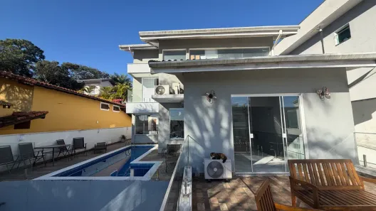 Sobrado com 3 Quartos à venda, 330m² no Parque Residencial Itapeti, Mogi das Cruzes
