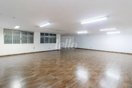 Sala Comercial para alugar, 118m² no República, São Paulo