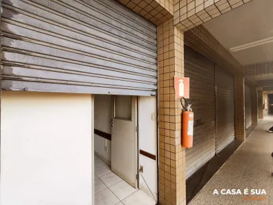 Sala Comercial para alugar, 300m² no Glória, Contagem