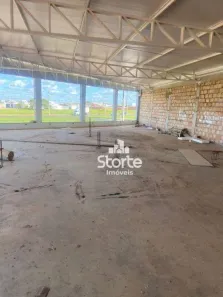 Sala Comercial para alugar, 600m² no Residencial Lago Azul, Uberlândia
