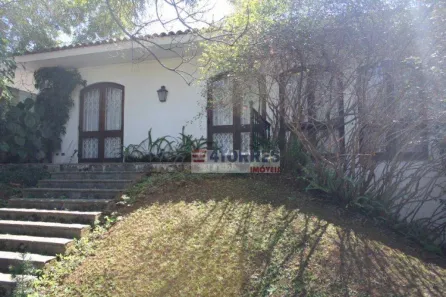 Casa com 6 Quartos para alugar, 735m² no Vila Tramontano, São Paulo