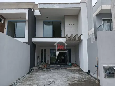 Sobrado com 3 Quartos à venda, 130m² no Velha Central, Blumenau