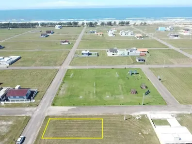 Lote/Terreno à venda, 300m² no Areias Claras, Balneário Gaivota