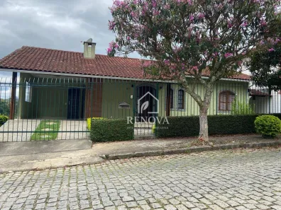Casa com 5 Quartos para alugar, 170m² no Panorama, Teresópolis