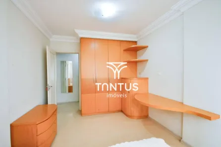 Apartamento com 3 Quartos à venda, 135m² no Centro, Curitiba